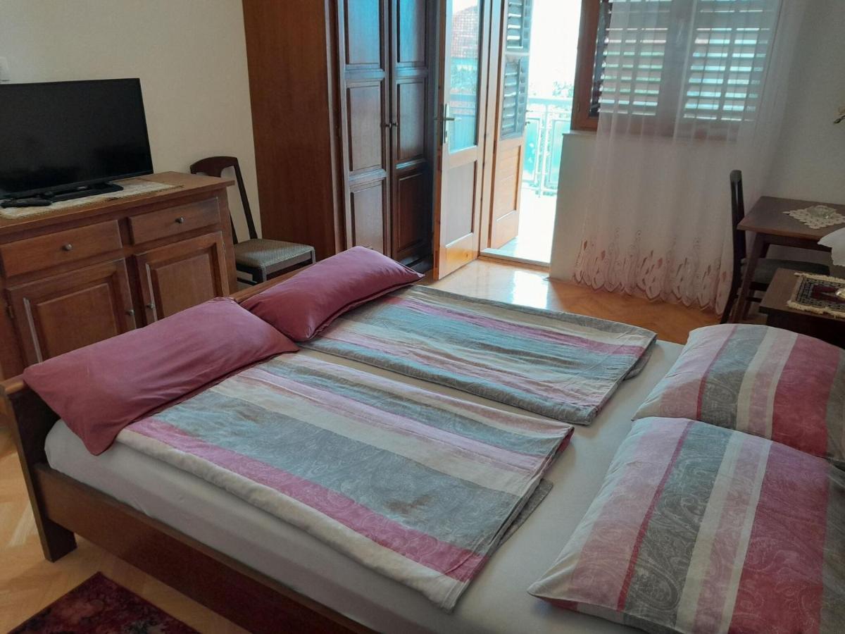 Apartments Adelheid In Biograd, Close To The Beach Biograd Na Moru Zewnętrze zdjęcie